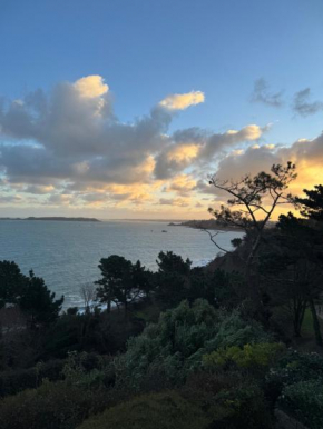 Maison avec vue exceptionnelle et grand jardin